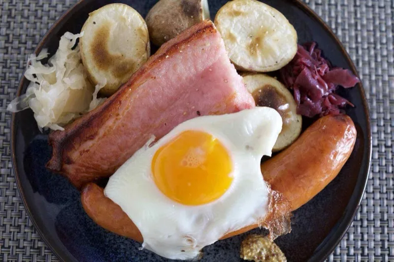 Ham and egg breakfast plate
